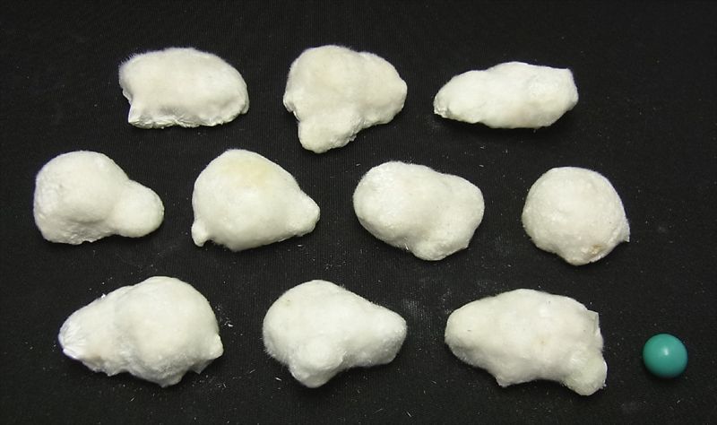 画像: オケナイト　結晶（小(2) 5.0〜6.9 g）