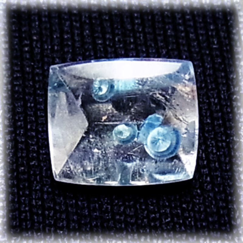 画像: パライバクォーツ　レクタンブルカット（0.28ct）