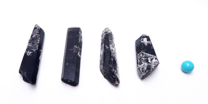 画像: モリオン（黒水晶）　原石（小）
