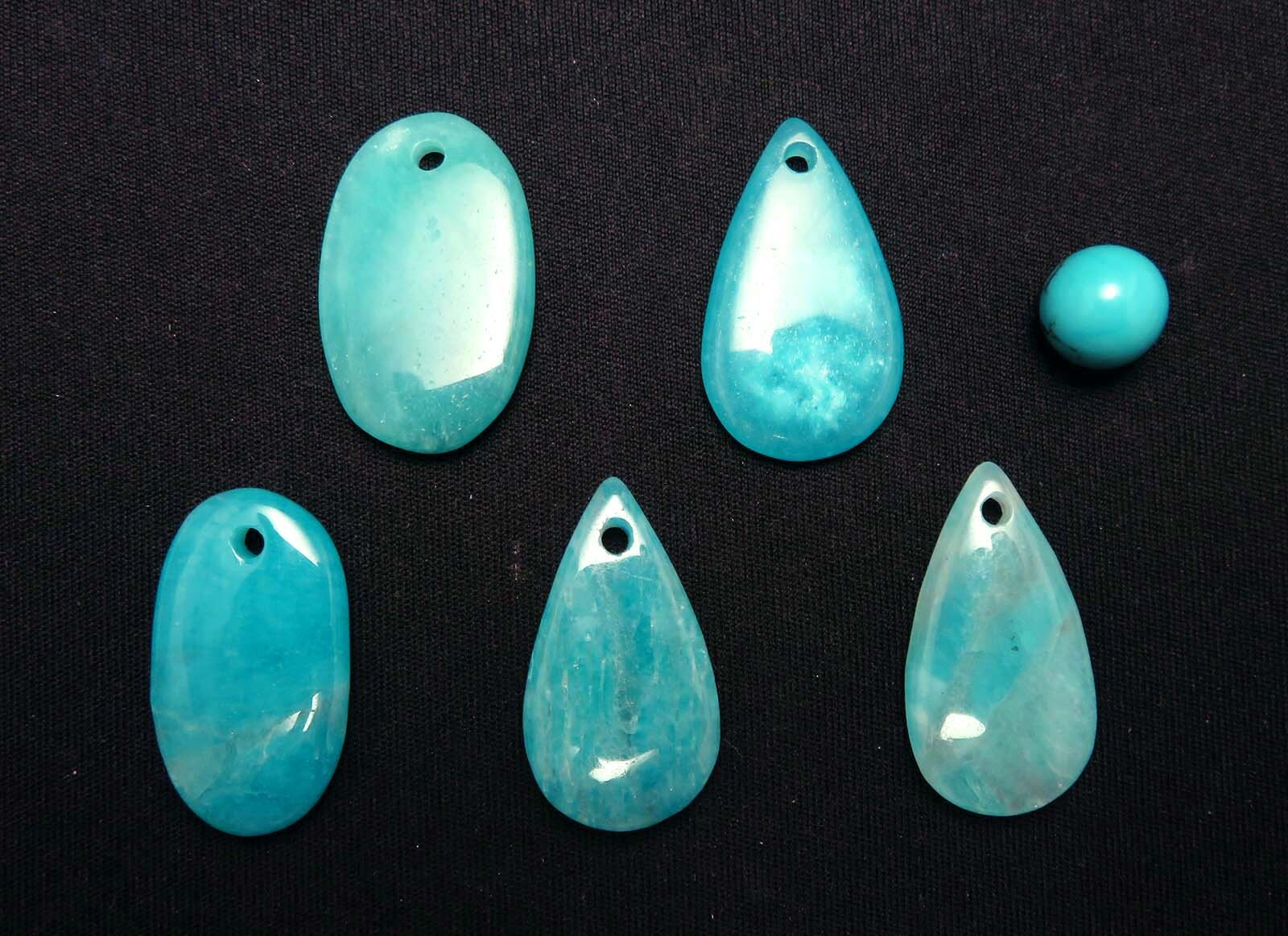 画像: アズマー　ルース・ヒーリングストーン（穴あき・小）