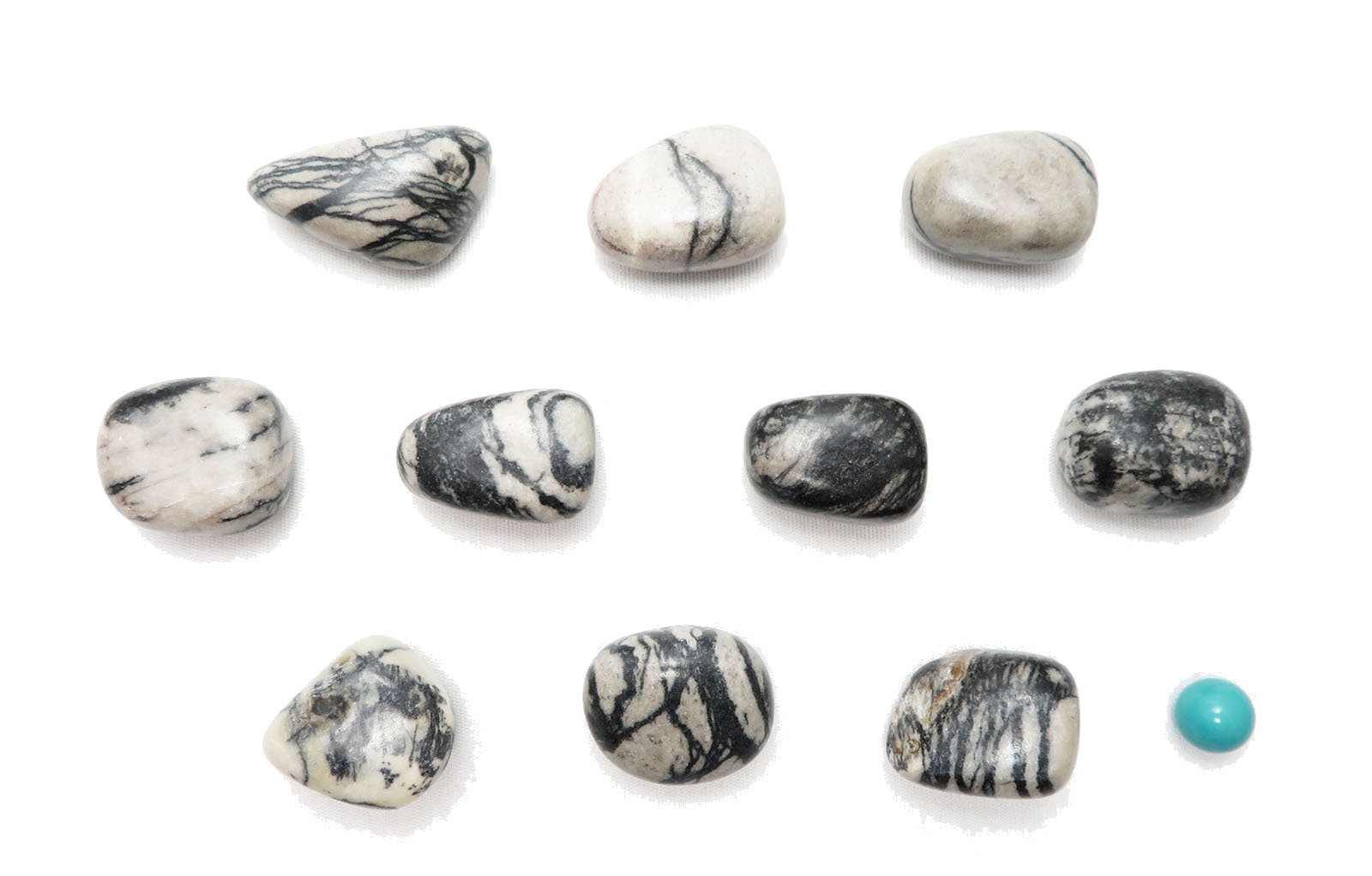 画像: ピカソストーン　タンブル（中）