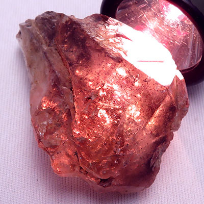 画像: ピンクファイアクォーツ（ティンカーベルクォーツ） 原石（大）